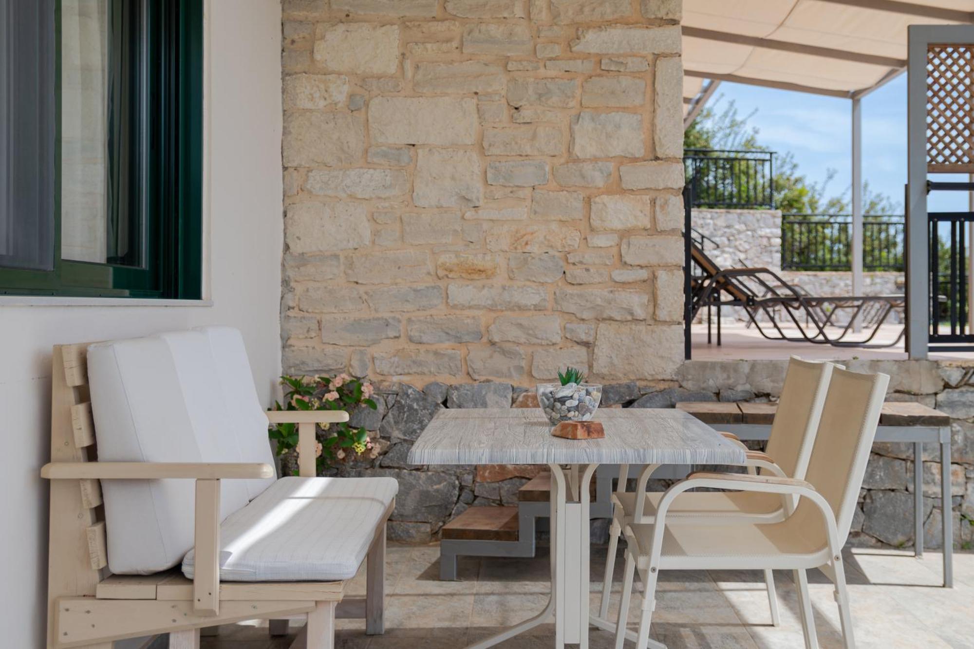 Souda Bay Loggia Villa Sellía Exterior foto